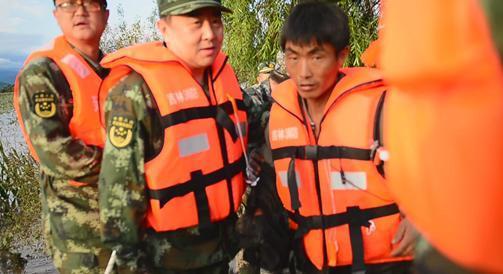 应朝方要求，中国使用无人机营救朝方被困人员