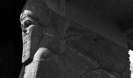 极端组织“伊黎”铲平伊拉克3000多年古城遗址