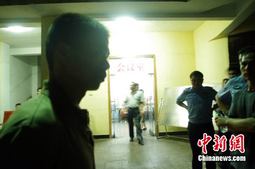 江西高坑煤矿矿难2名失踪者生还机会渺茫(图)