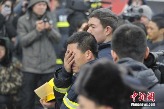 哈尔滨火灾过火面积101万平 消防通道不畅是主