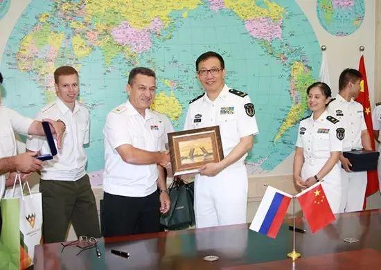 俄军来华参加南海联演5艘军舰确定 一型登陆舰领衔