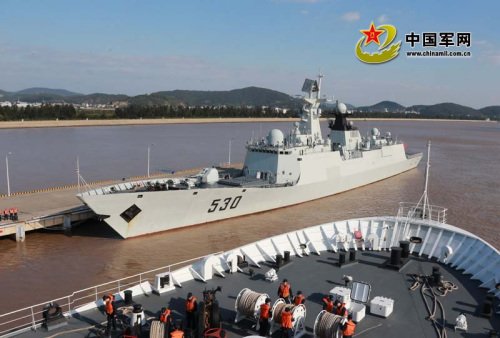 10月19日，中国海军东海舰队19日将联同海监及渔政部门，在东海海域举行海空联合维权演习。这次名为“东海协作2012”军地海上联合维权演习是年度计划安排。