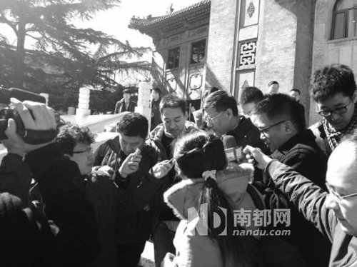 点击图片分享到上海滩微博