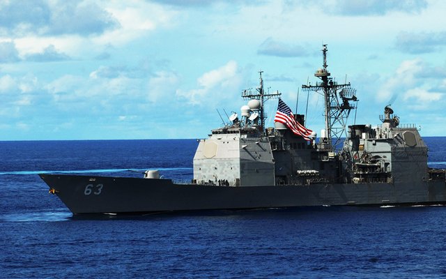 中美南海对峙细节曝光：辽宁舰舰长与美军通话