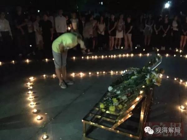《解放军报》法人微博“军报记者”于今日11时36分以“综合网友”的来源发布微博称:“吴建民曾担任过毛泽东等领袖的翻译。他的一些观点,我们虽然不能苟同,但是今天开放的中国、自信的中国需要不同的声音,并在观点交锋中去伪存真,凝聚爱国的共识与行动。逝者安息。”