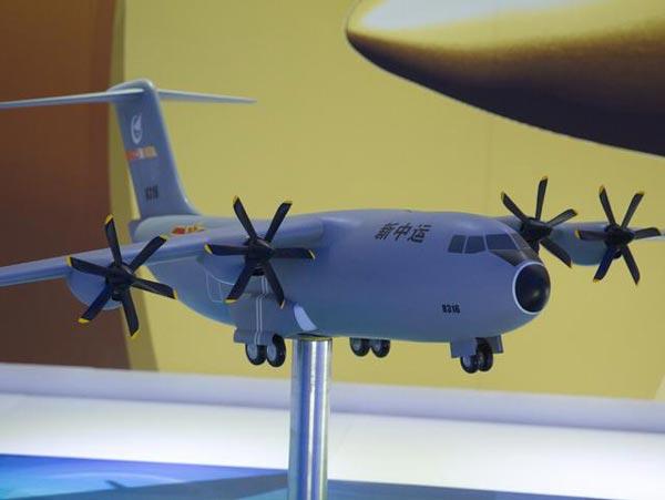 美媒:中国曝光2款新型运输机 运30与运19竞争