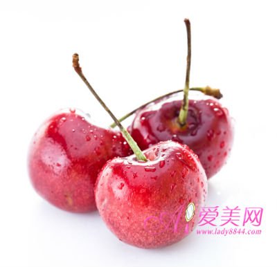 女性养生:盘点最热门丰胸水果 吃什么胸器丰满