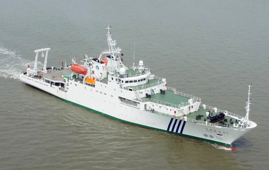 中国4艘海监船组成维权编队 赴南海定期巡航
