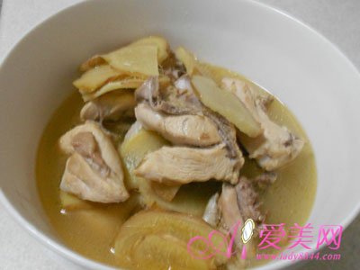 冬季养生:手脚冰凉进补麻油鸡 麻油鸡的饮食宜