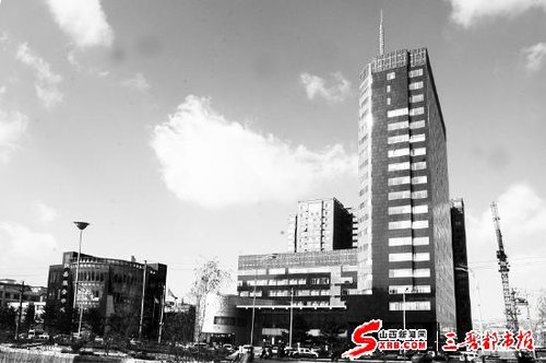 走近7000万嫁女山西富豪邢利斌:企业家最大