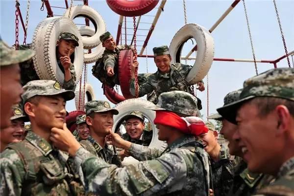 这对兄弟这么牛？居然被画进了动漫片