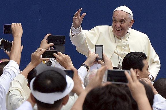 教皇:望与未建交亚洲国家进行兄弟间对话