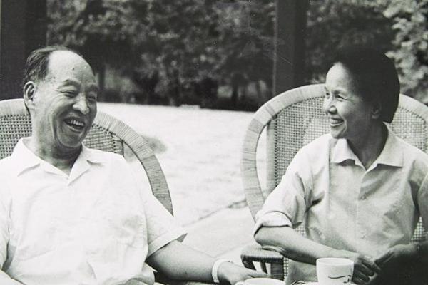 全国人大原委员长彭真夫人张洁清逝世 享年103岁