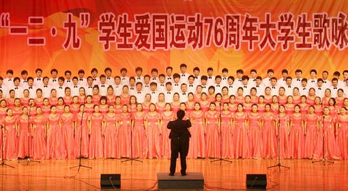 12月22日经济半小时_经济半小时 20141222 聚焦土地流转 一(3)