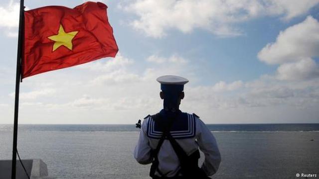 越南一周内两度抗议我南海军演，缘何如此不识相？