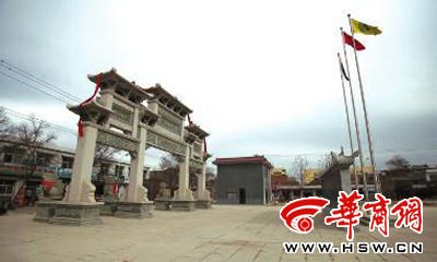 ��ʦ���Ҳ���ԭַ�ϣ�����Ѹ�����һ���µĶ���¥�����У� �������� ������ ��