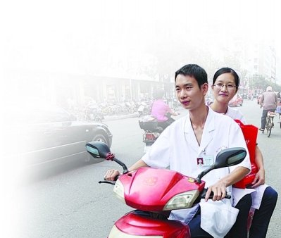 <em>江苏</em>推行家庭医生制度 医生公布电话<em>上门服务</em>