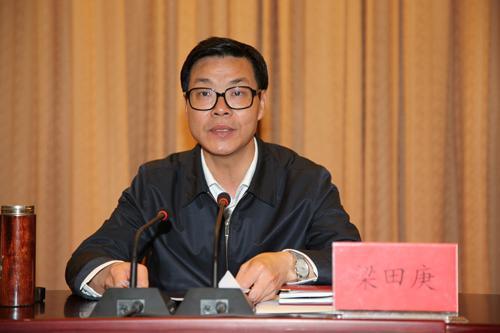西藏组织部长梁田庚调任河北省委常委