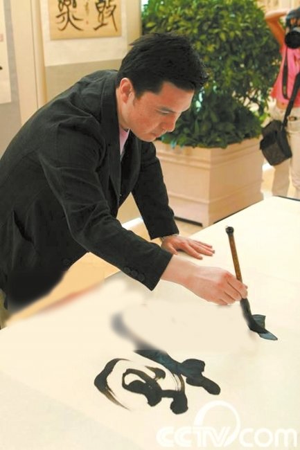 哥哥告妹妹讨要<em>人格</em>权 称母亲去世火化毫不知