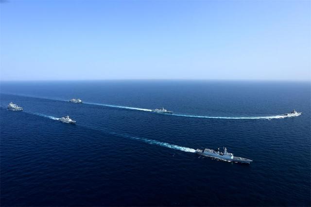 外媒:解放军军舰现身白令海峡 美方称无威胁_新闻_腾讯网