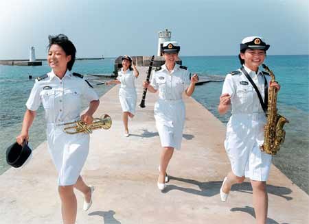 走进西沙群岛守备部队:沙滩是攻不破的防卫线_新闻_腾讯网