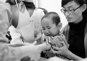 兰州幼儿园喂药续:用药太久 损害暂难检测