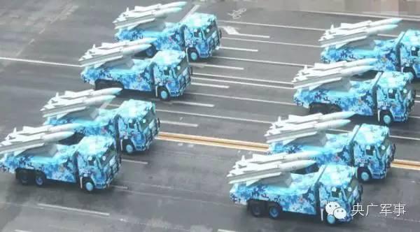 看外国人眼中的中国阅兵十大杀器