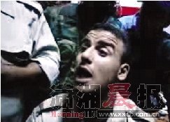 22岁士兵自称扇卡扎菲两巴掌后开两枪将其打死