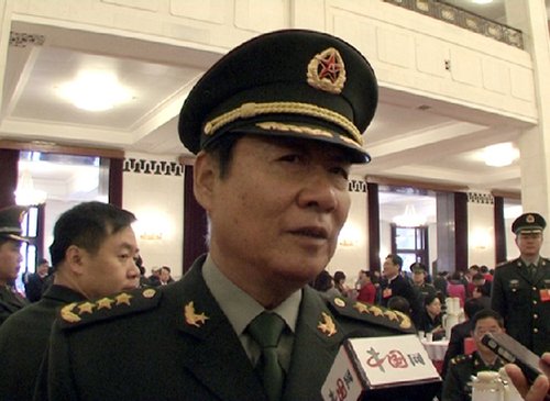  刘源上将 :军人要和百姓说清楚 打仗是很残酷的