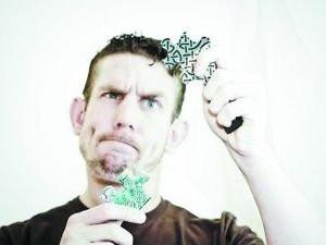 外国“高考”奇葩题：请画出蜘蛛等动植物画像