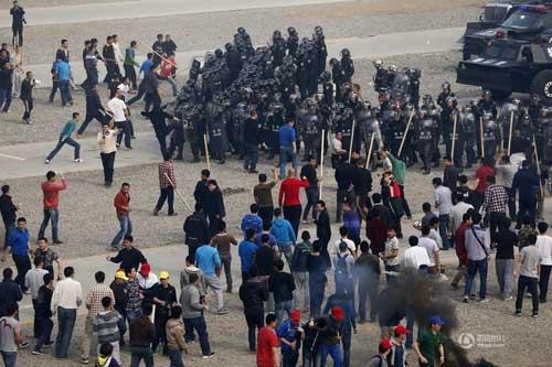 北京警方进行群体性事件处置演习