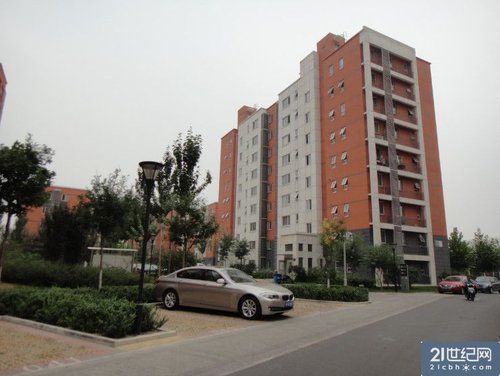 北京保障房乱象调查:小区频现奔驰宝马等