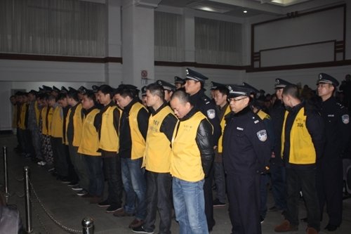 湖南益阳28人涉黑团伙获刑 曾开赌场放高利贷