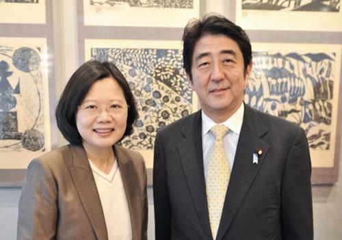 台日“畸形恋”背后：日本如何“俯视台湾”？