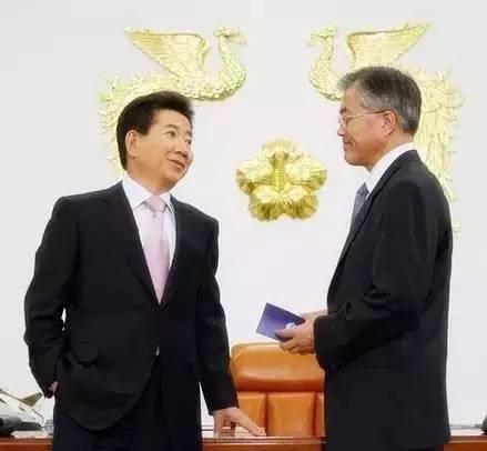 朴槿惠遭弹劾韩国提前大选 4\/5总统候选人反对