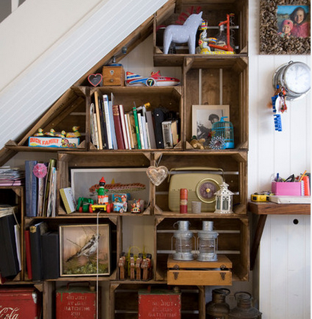 让人脑洞大开的楼梯收纳技巧