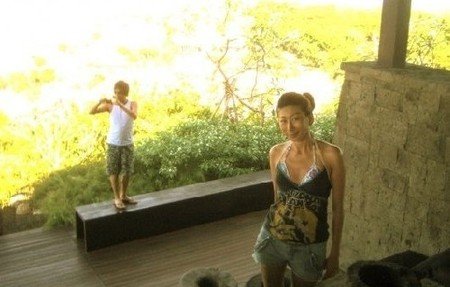 郑元畅女友黑正妹