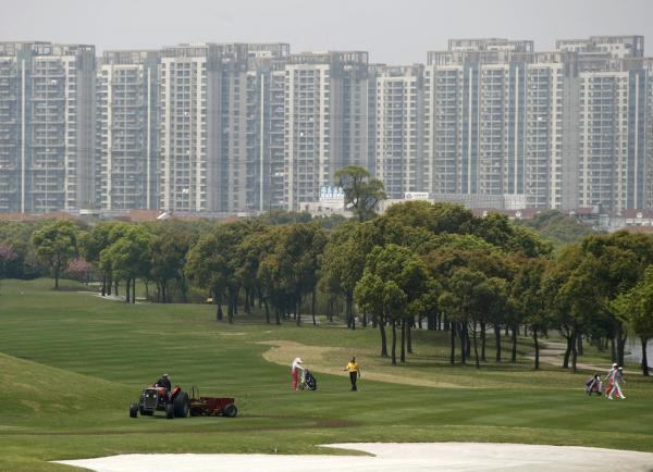 60名央企高管打高尔夫被查 央媒批其惰性太强