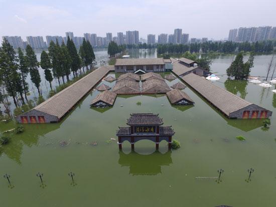 暴雨揭中国防洪体系病灶