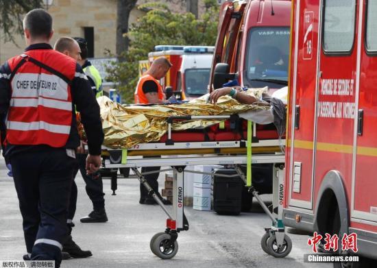 法国著名酒乡发生严重车祸 至少43人死亡4人重伤
