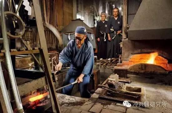 中华刀剑锻造之绝世工艺--百炼钢