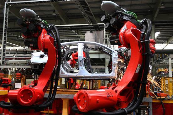 法国研发可自我修复机器人 能在恶劣环境工作