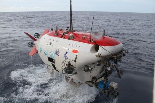Those who carried chief female scientist " flood dragon dragon " date rises to offing, finish submergence job smoothly