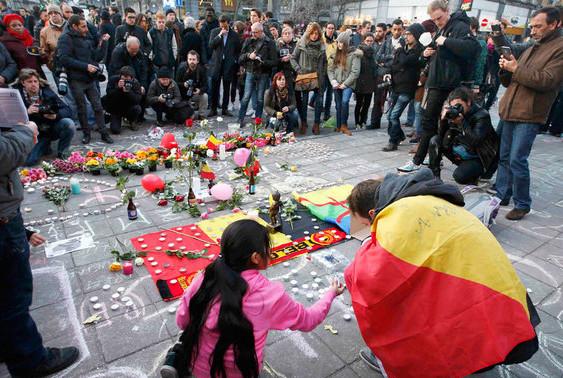 杨升：欧盟首都遇袭，欧洲快反部队却在防普京