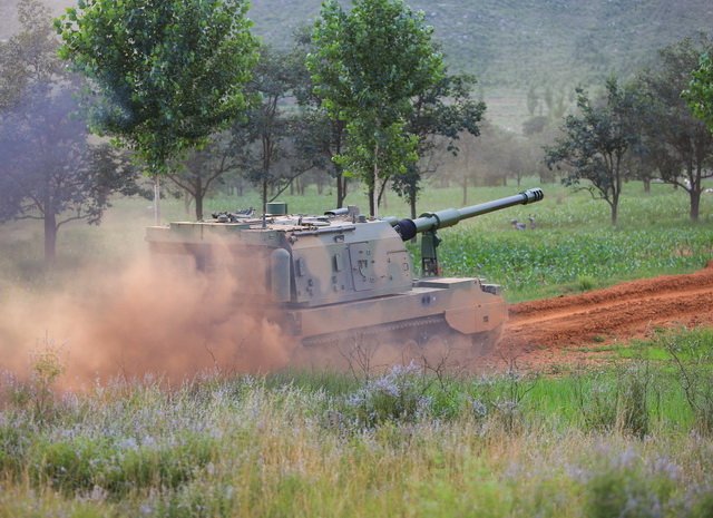 [中国精兵]新世代的铁甲战神