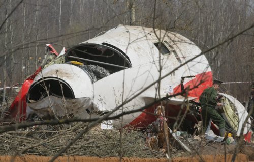 俄罗斯将向波兰转交波前总统专机坠毁残骸