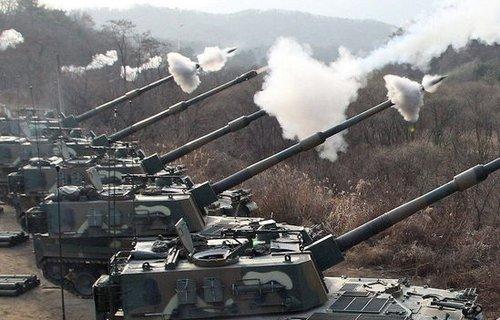 韩国国产K-9自行榴弹炮出口至波兰 首款已出厂