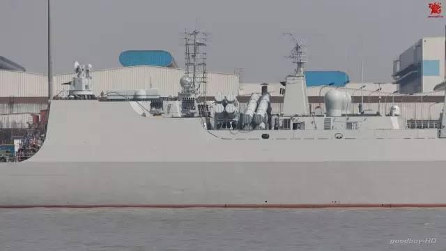 中国船厂里最后一艘052C神盾舰:霸气满满