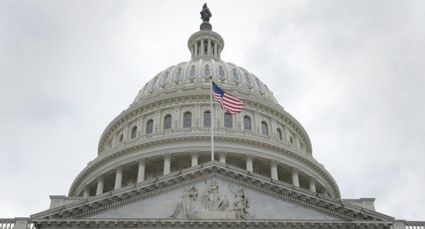 美国参议院通过7000亿美元国防授权法案