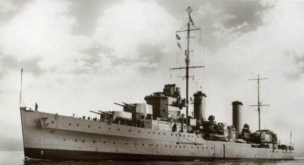 退役重庆号驱逐舰将落户天津航母主题公园